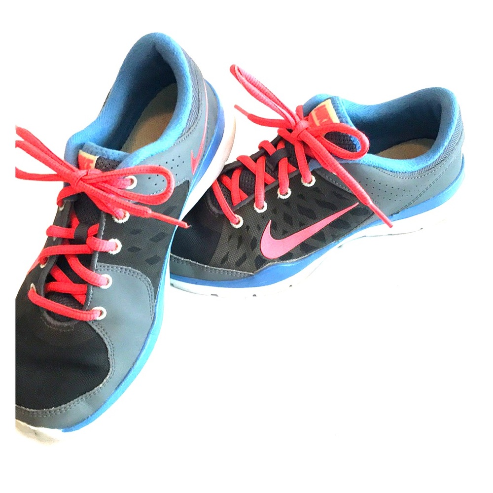 Running shoe